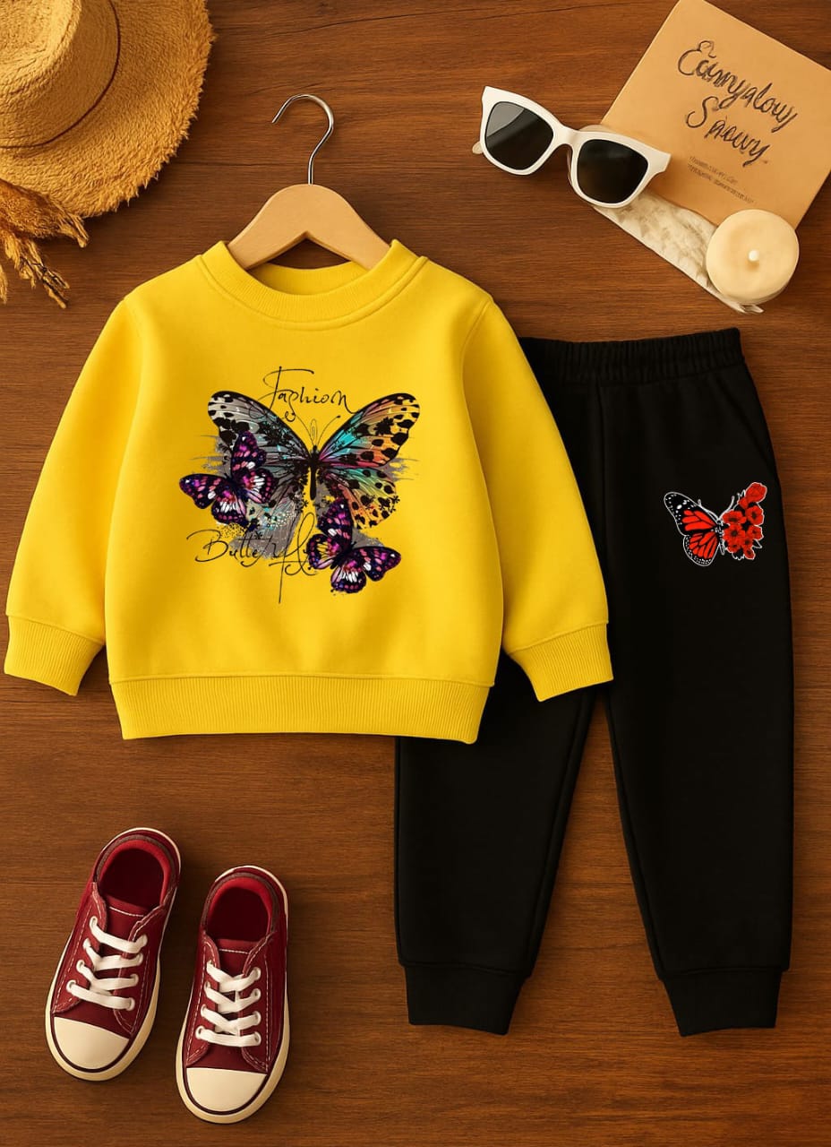Trendy tracksuit set for kids