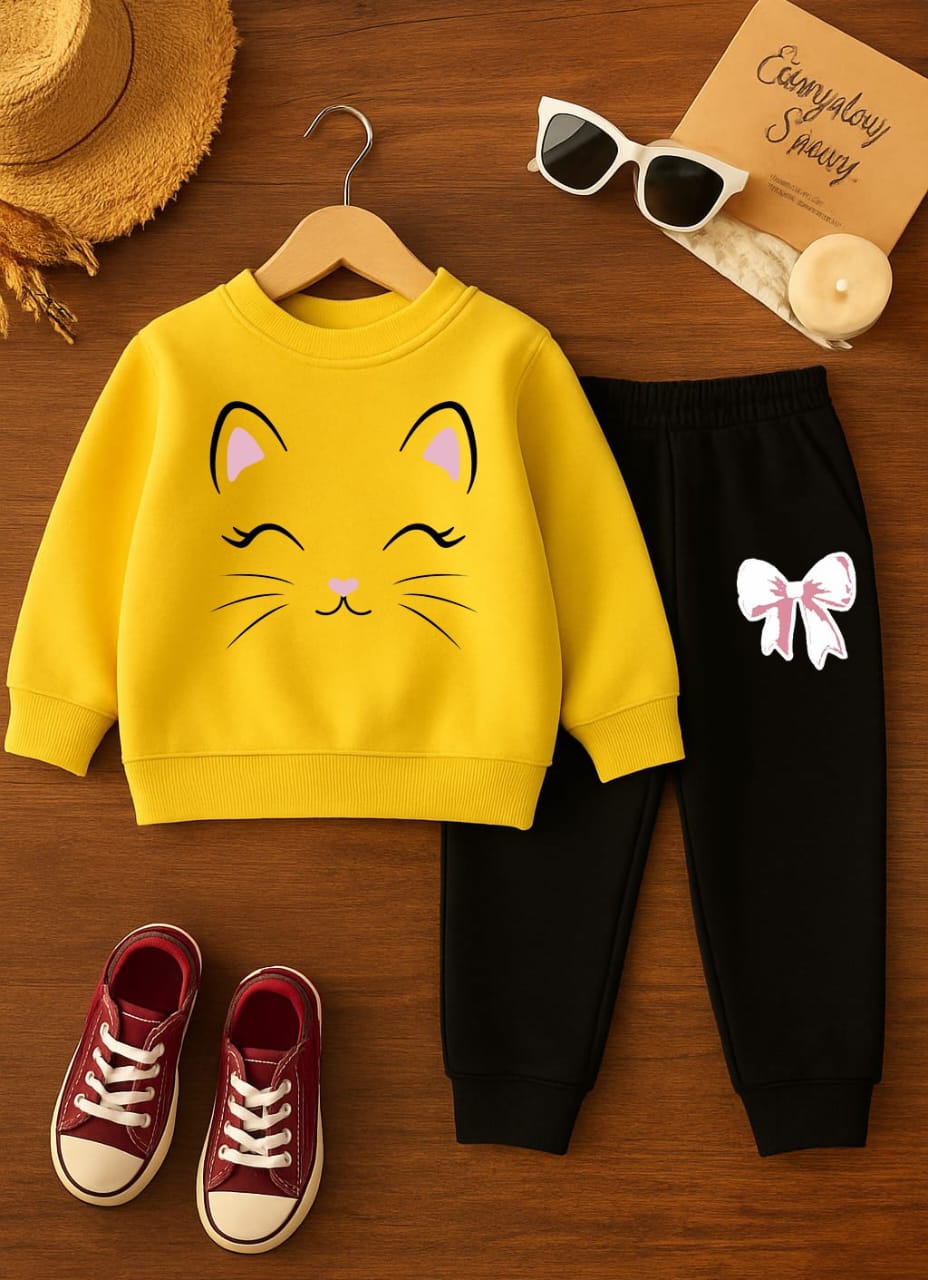 Trendy tracksuit set for kids